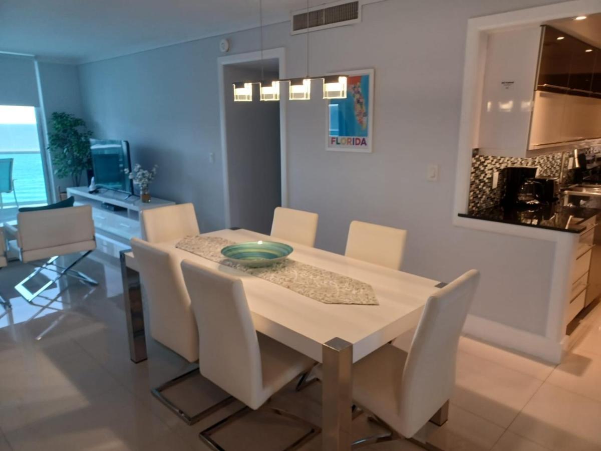 Hollywood On Beach Apartment Eksteriør billede
