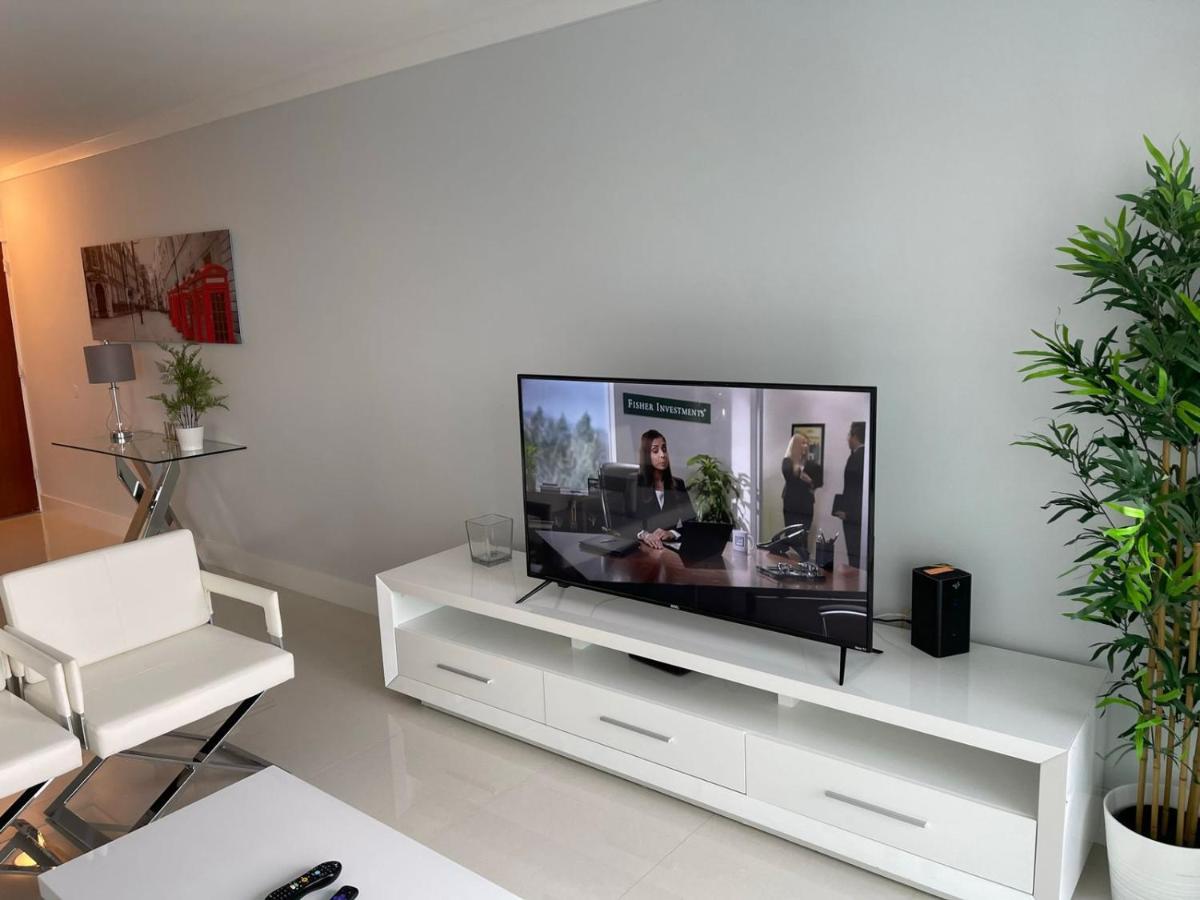 Hollywood On Beach Apartment Eksteriør billede