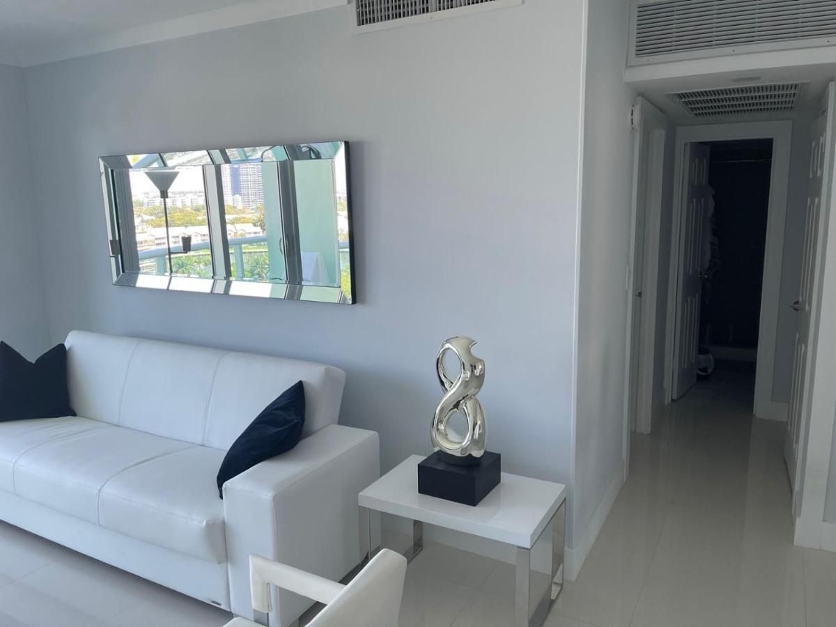Hollywood On Beach Apartment Eksteriør billede