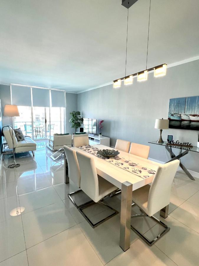 Hollywood On Beach Apartment Eksteriør billede