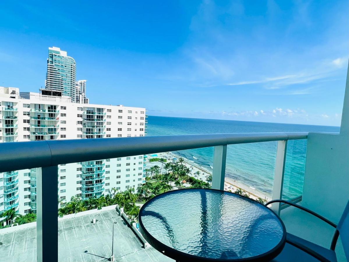 Hollywood On Beach Apartment Eksteriør billede
